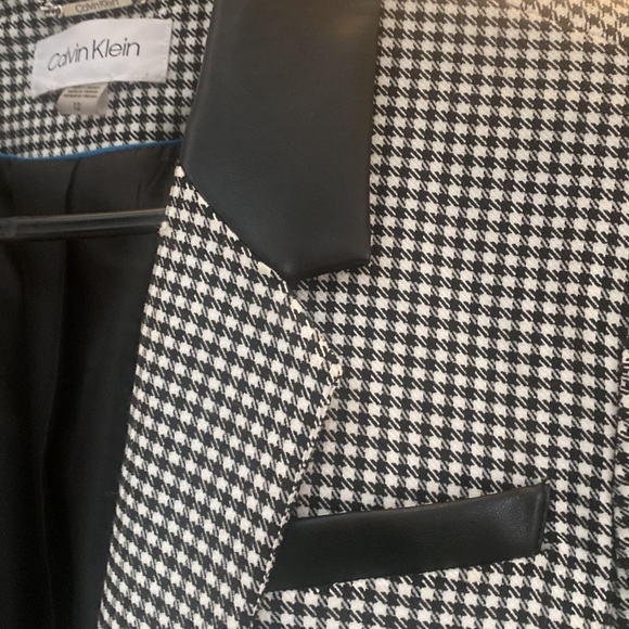 Calvin Klein blazer ** excellent condition - Picture 5 of 5